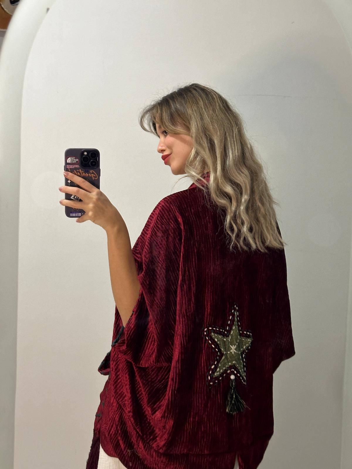 Kadife yıldız işlemeli püskül detaylı tasarım ceket 