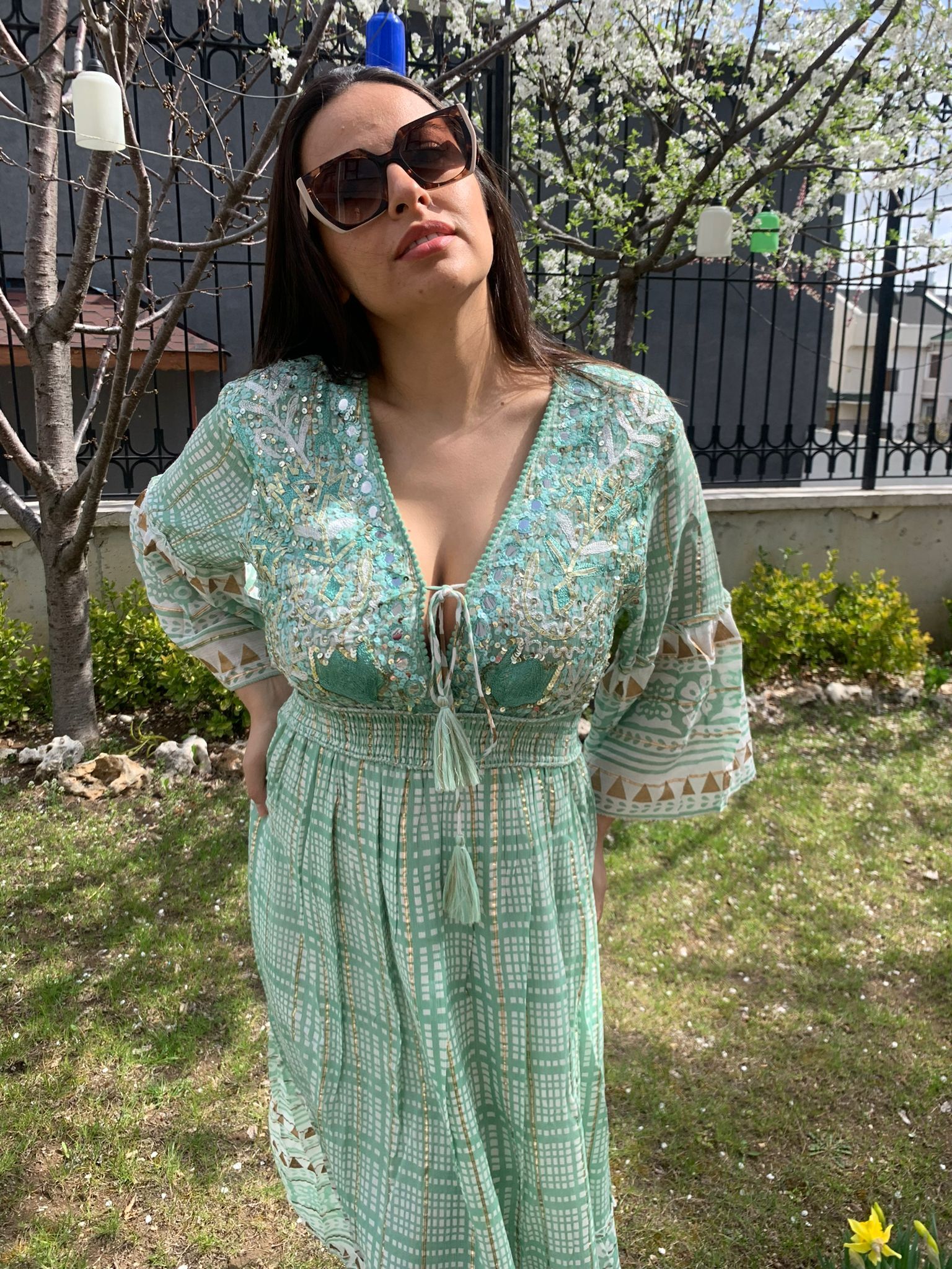 Antica İşlemeli Elbise