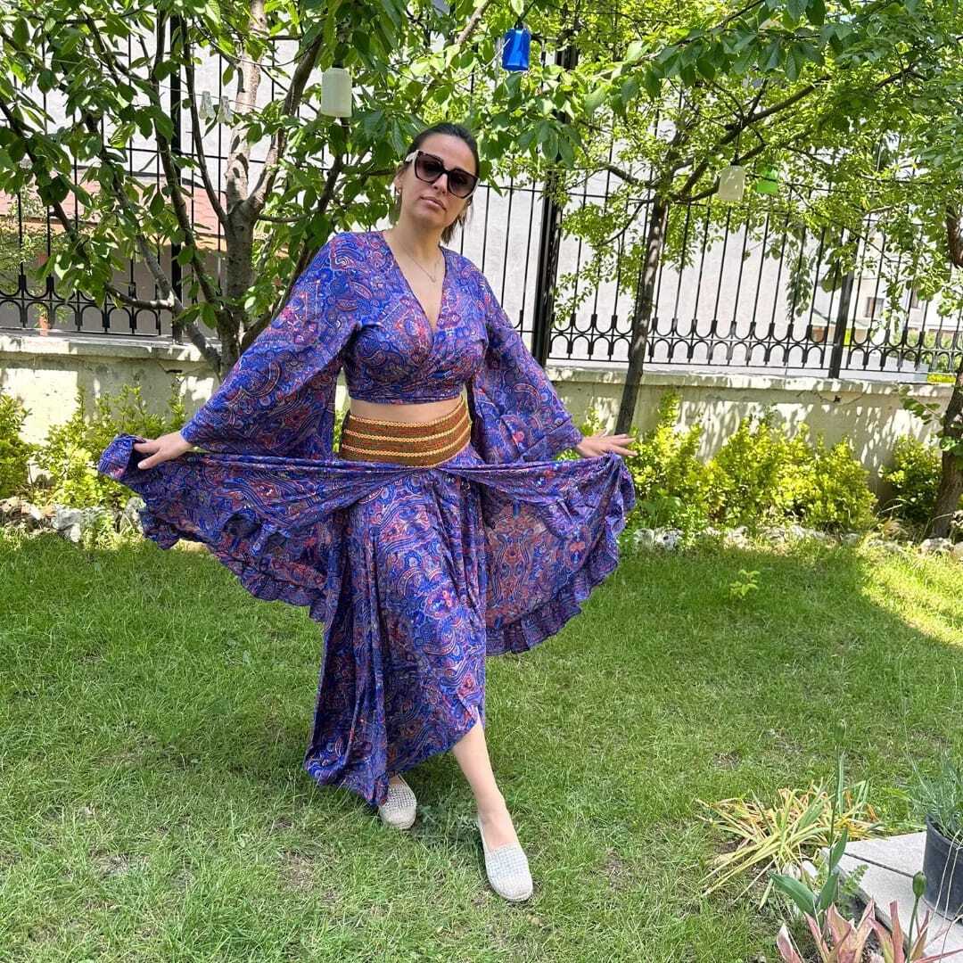 Kapaklı asimetrik kesim İpek ikili takım