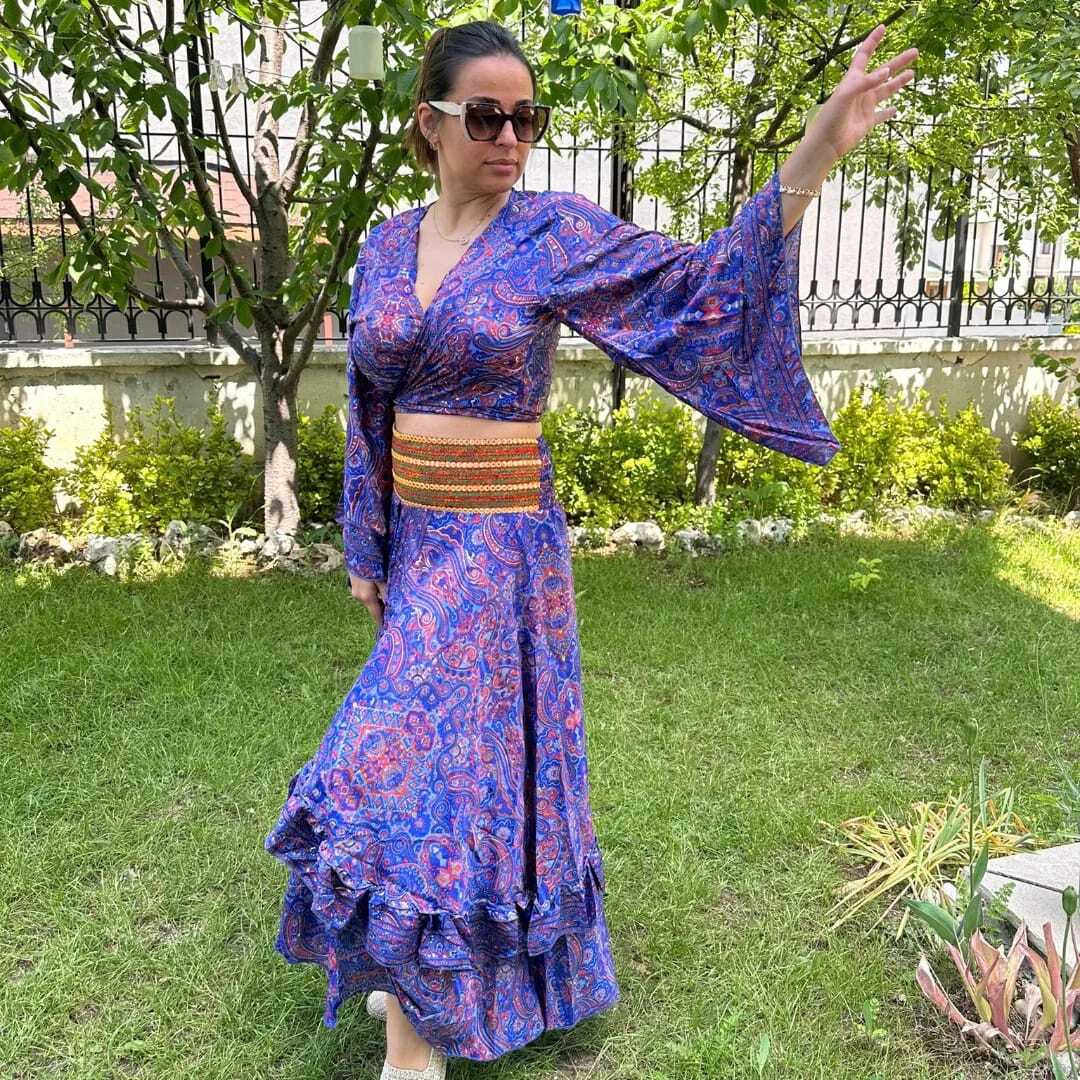 Kapaklı asimetrik kesim İpek ikili takım