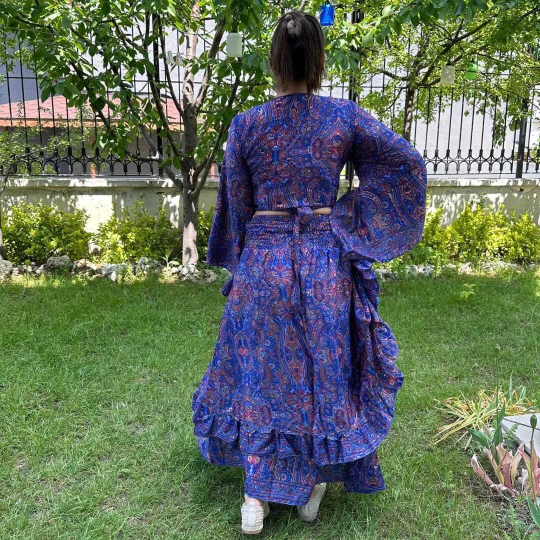 Kapaklı asimetrik kesim İpek ikili takım