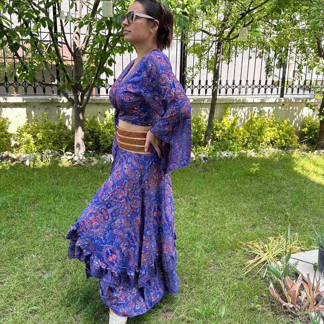 Kapaklı asimetrik kesim İpek ikili takım