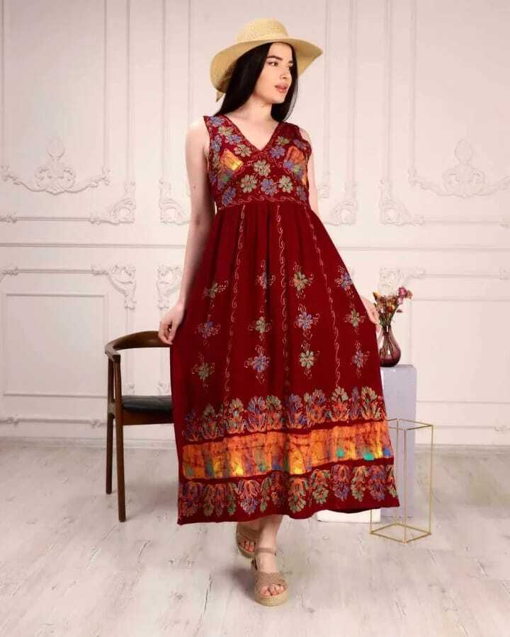 Pamuklu Kumaş İşlemeli Askılı Elbise 