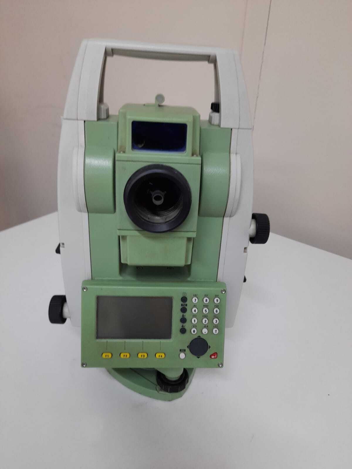 LEICA TS 09 ULTRA 3* R1000