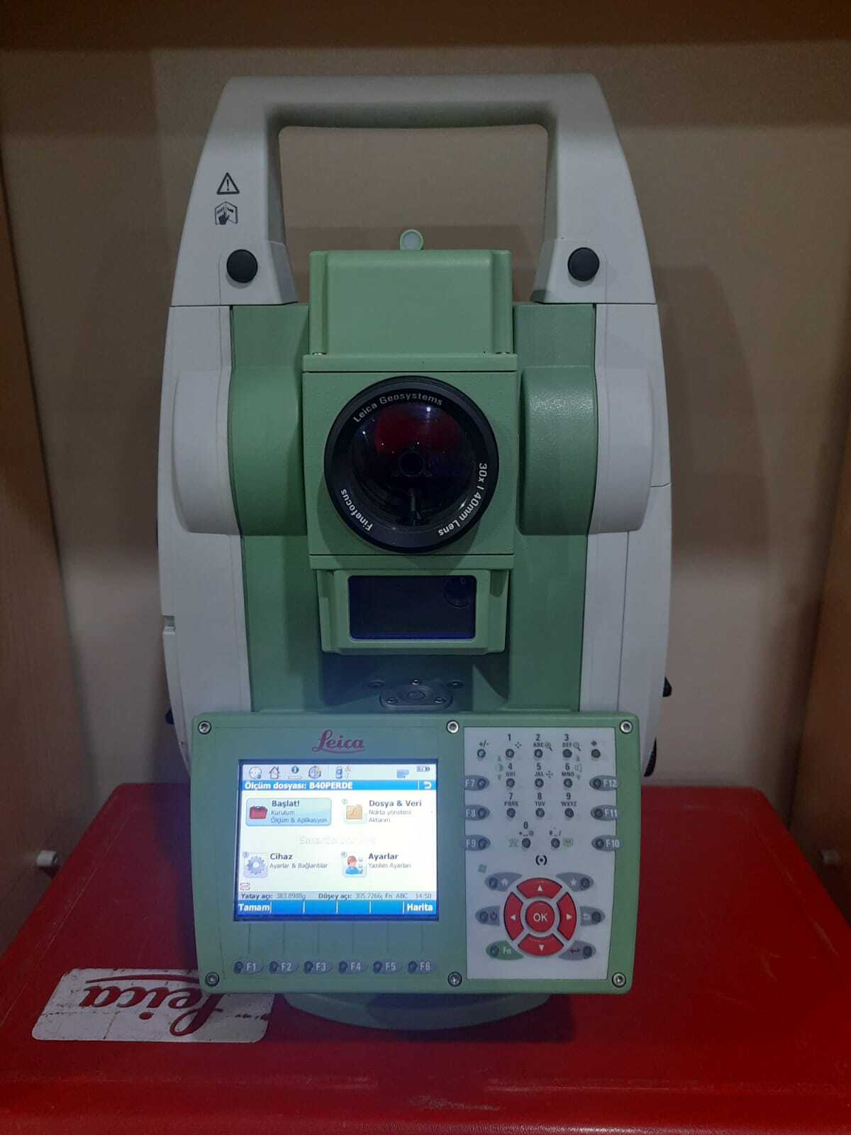 LEİCA TS 11 3 SANIYE R 400