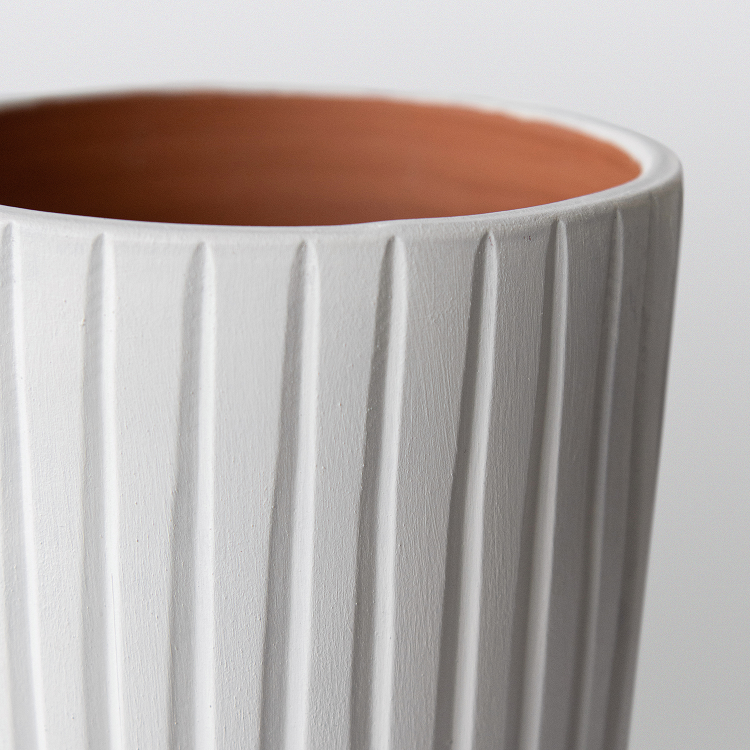 Adrea Beyaz Mat  Vazo