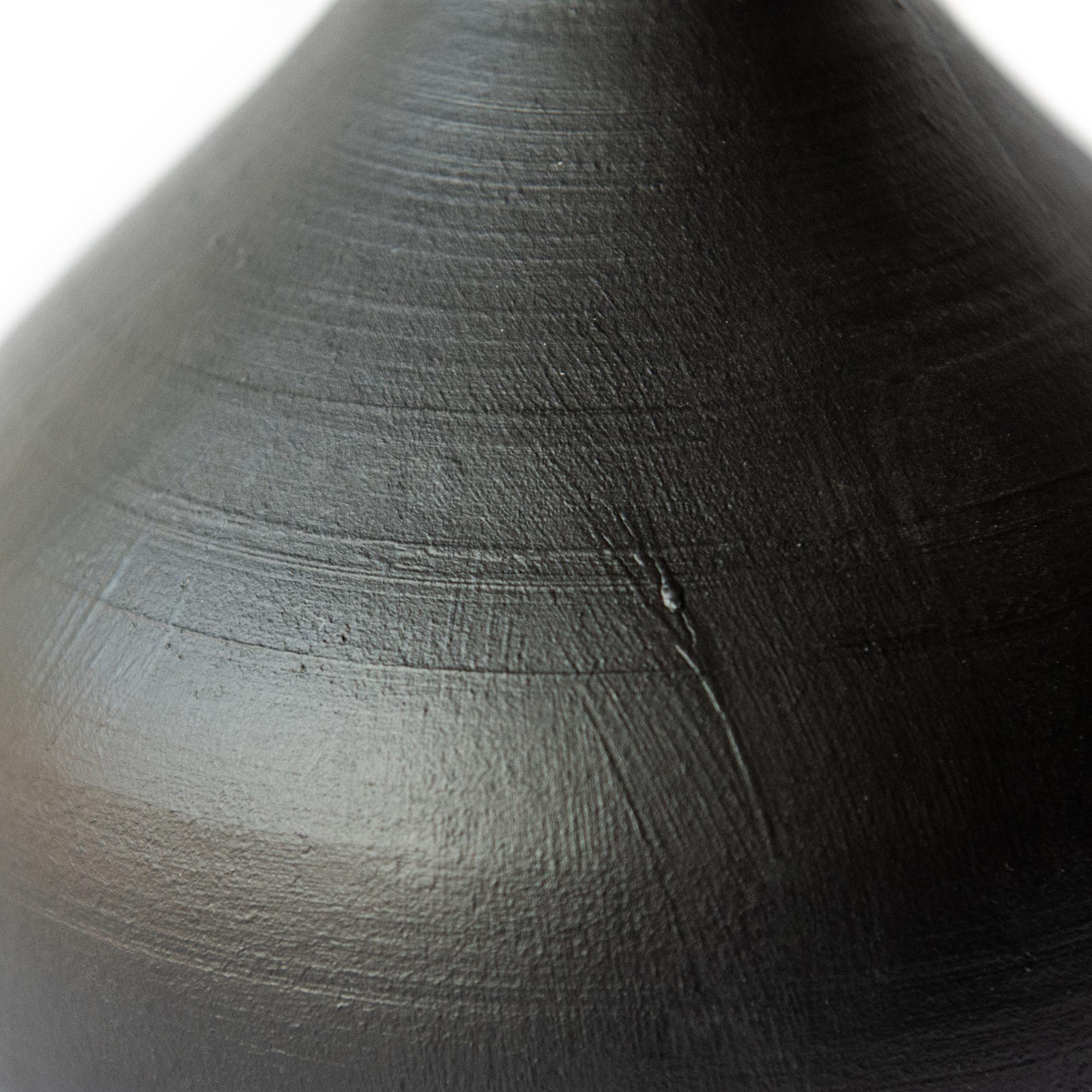 Talus Siyah Mat Vazo