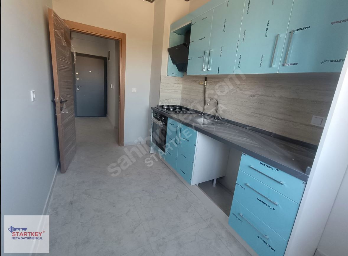 İzkent Portakal Vadisinde 7/24 Güvenlikli Havuzlu 2+1 Daire