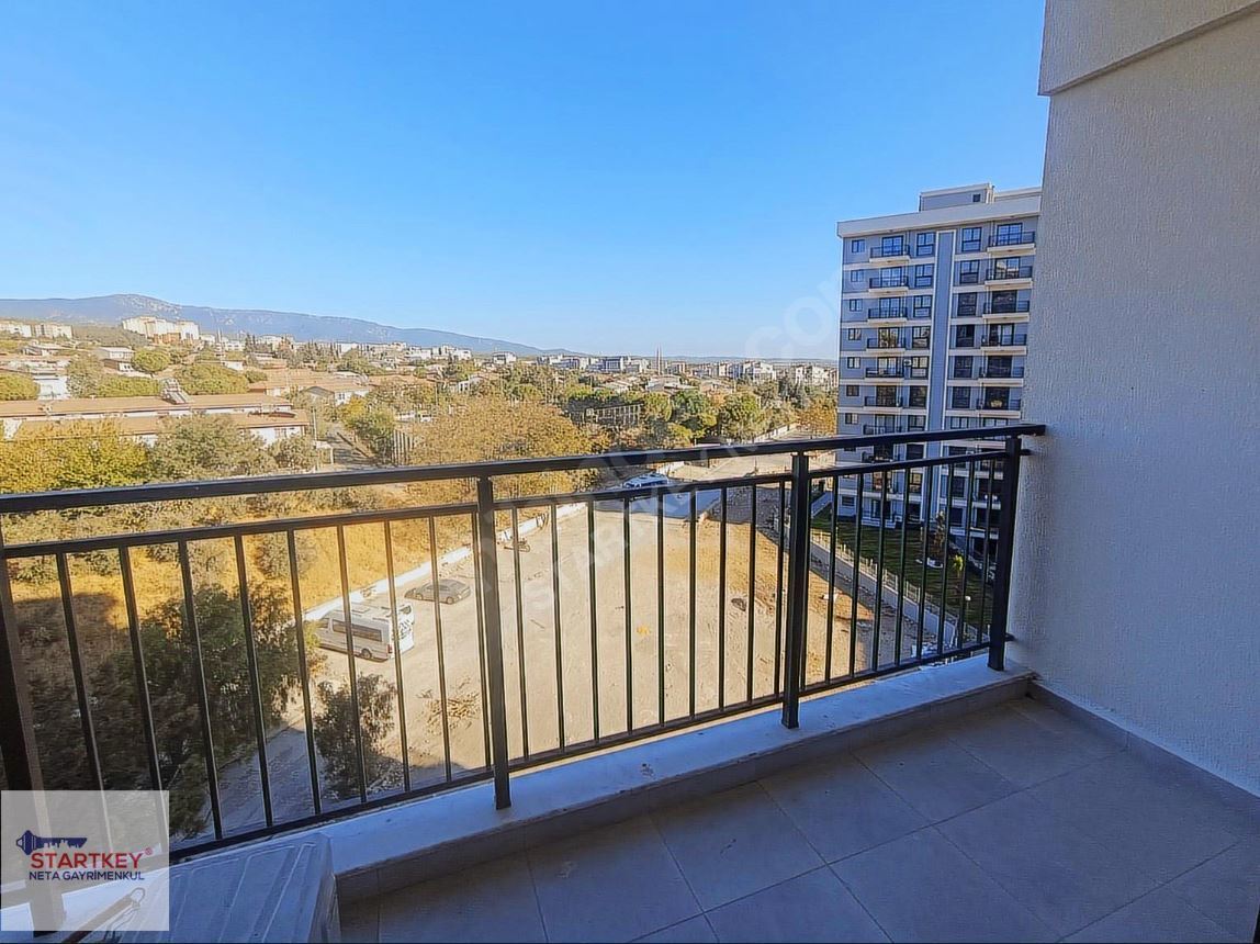 İzkent Portakal Vadisinde 7/24 Güvenlikli Havuzlu 2+1 Daire